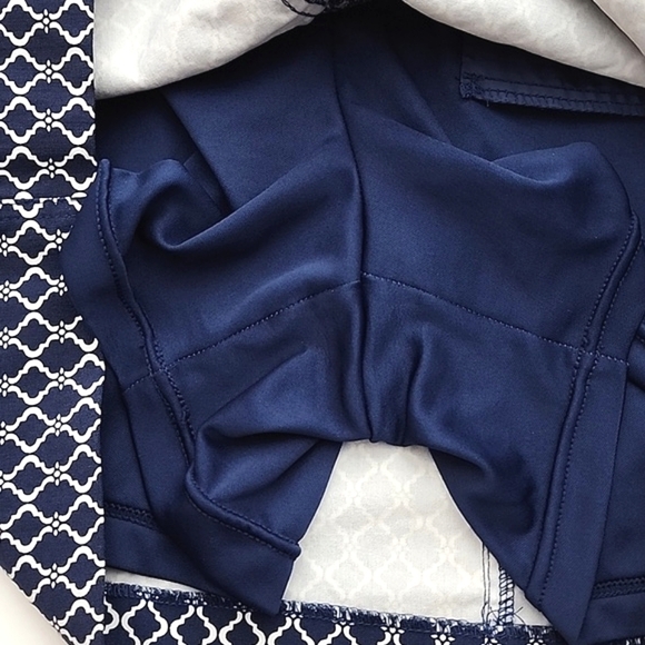 Mario  Serrani Comfort Stretch Skort Navy Blue White Morrocan Pattern Size Large - Picture 9 of 16